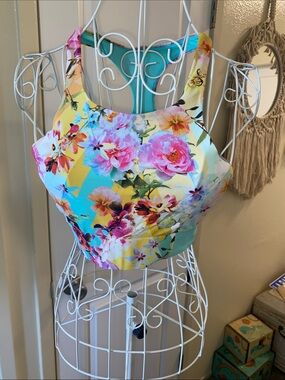 Flynn Skye Floral Crop Top in Yellow & Teal